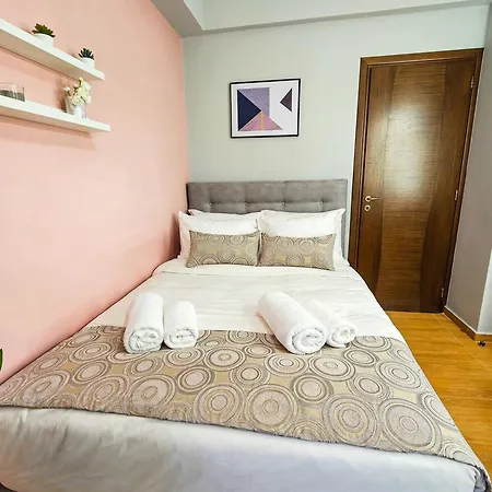 Aitheras With Sea Views And Garden Vila